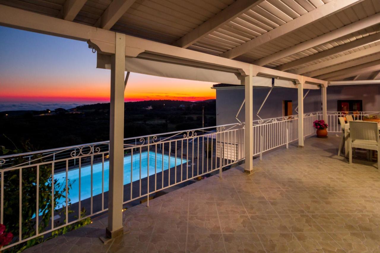 The View Villa Maries  Exterior foto